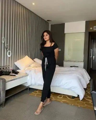 Call Girls Hadapsar Cash On Delivery
